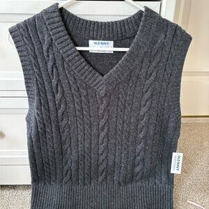 Old Navy Charcoal Knit Vest